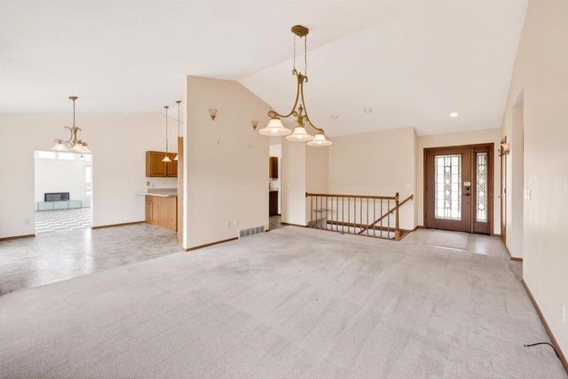 3781 TOKEN Road, Deforest, WI 53532