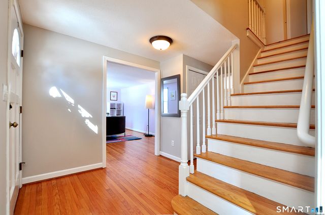 90 Seminary Road, Simsbury, CT 06070