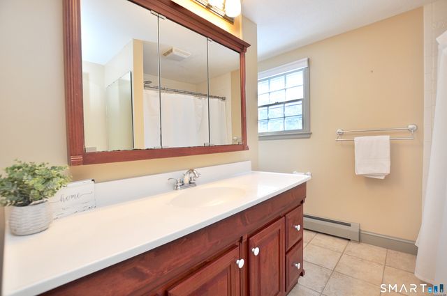 90 Seminary Road, Simsbury, CT 06070