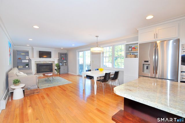 90 Seminary Road, Simsbury, CT 06070