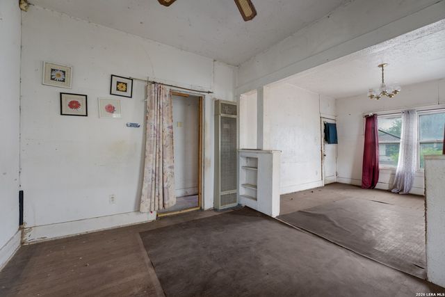 3007 Buena Vista, San Antonio, TX 78207