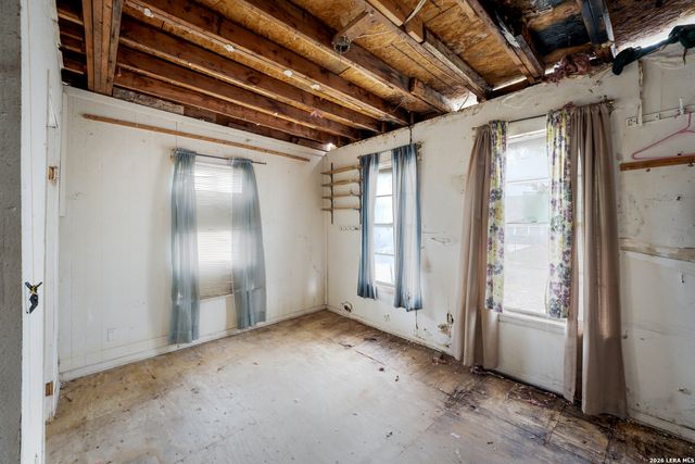 3007 Buena Vista, San Antonio, TX 78207