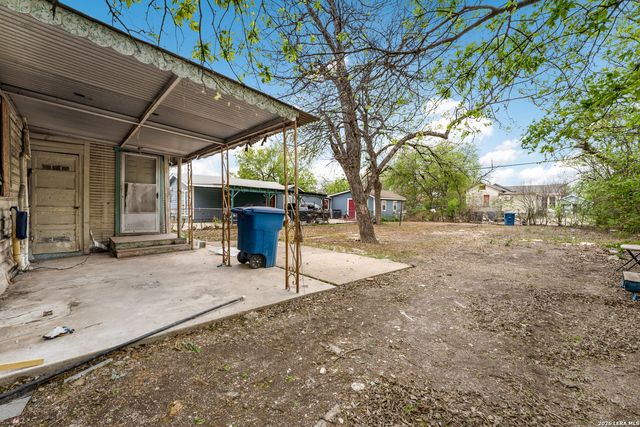 3007 Buena Vista, San Antonio, TX 78207