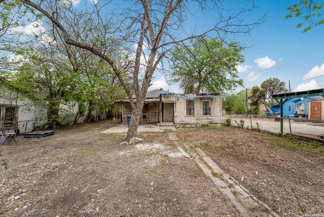 3007 Buena Vista, San Antonio, TX 78207