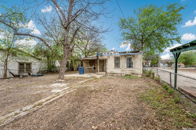 3007 Buena Vista, San Antonio, TX 78207