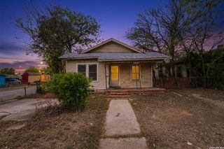 3007 Buena Vista, San Antonio, TX 78207