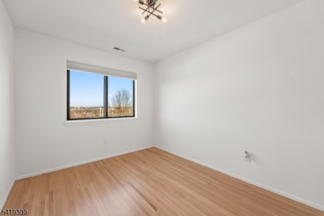 114 Pennington Ave T, Passaic City, NJ 07055