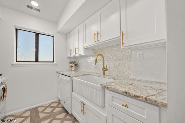 114 Pennington Ave T, Passaic City, NJ 07055