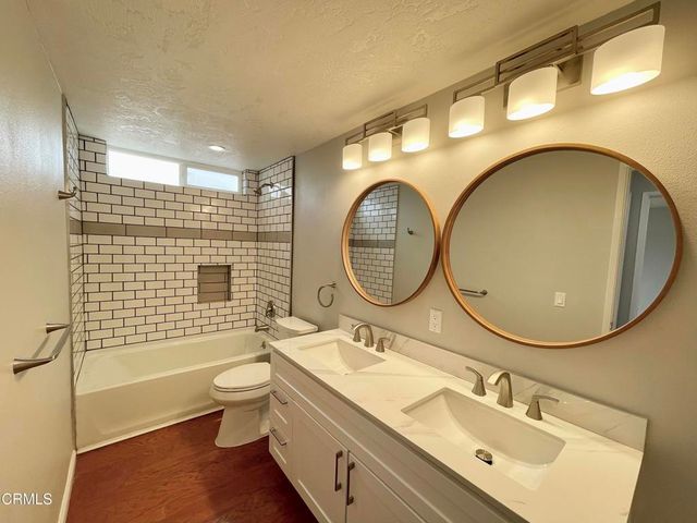 4958 Nautilus Street, Oxnard, CA 93035