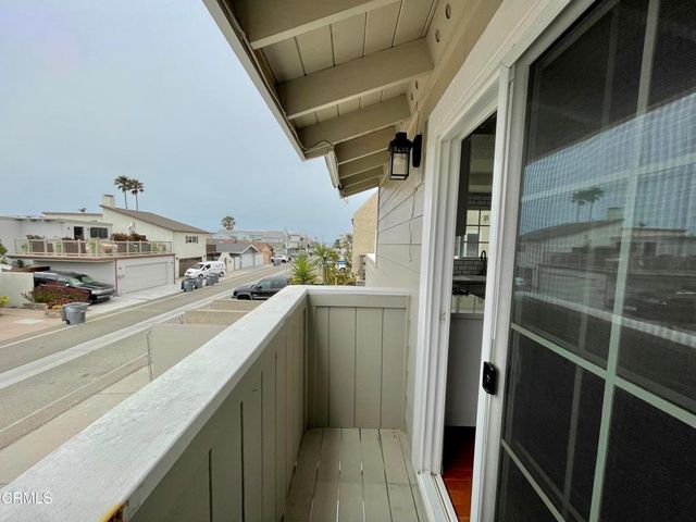 4958 Nautilus Street, Oxnard, CA 93035