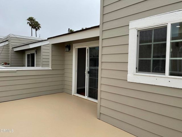 4958 Nautilus Street, Oxnard, CA 93035