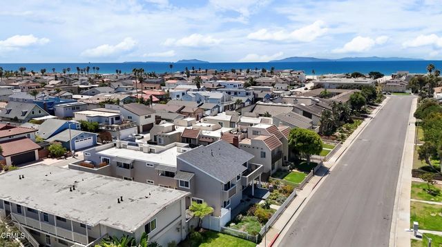 4958 Nautilus Street, Oxnard, CA 93035