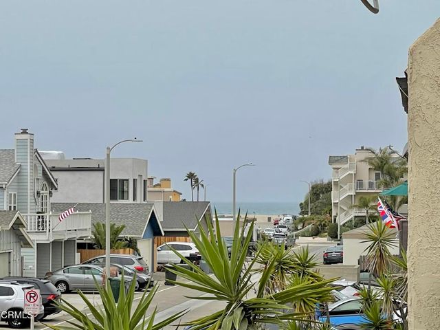 4958 Nautilus Street, Oxnard, CA 93035