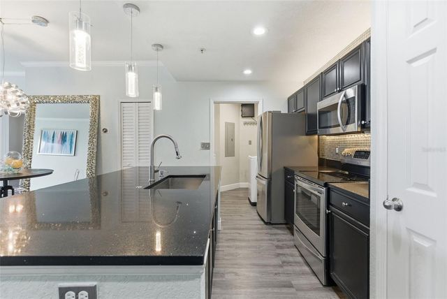 700 S HARBOUR ISLAND BOULEVARD 403, Tampa, FL 33602