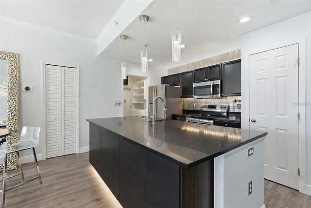 700 S HARBOUR ISLAND BOULEVARD 403, Tampa, FL 33602