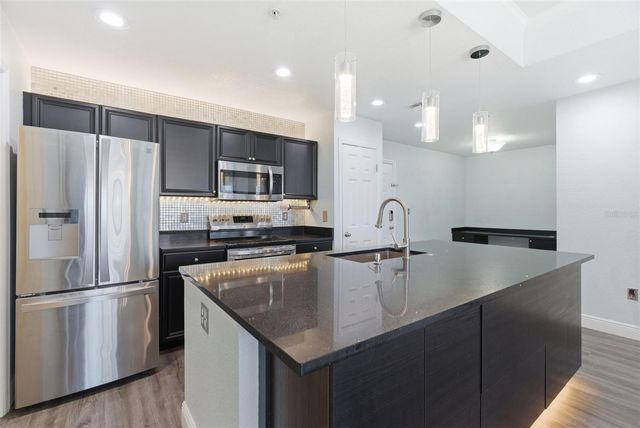 700 S HARBOUR ISLAND BOULEVARD 403, Tampa, FL 33602