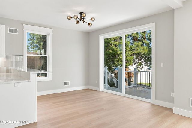 96 Pinewood Road, Toms River, NJ 08753