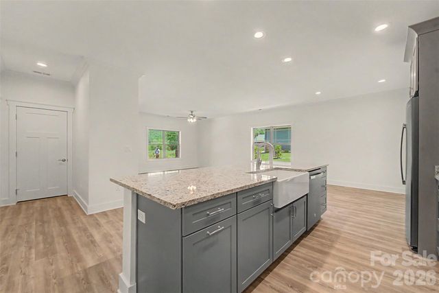 99 Junes Way, Waynesville, NC 28786
