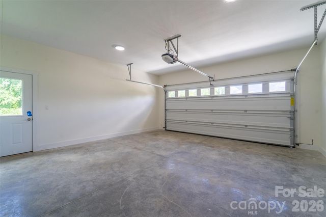 99 Junes Way, Waynesville, NC 28786