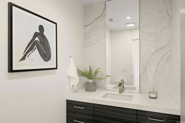 2170 Via Nina, La Jolla, CA 92037
