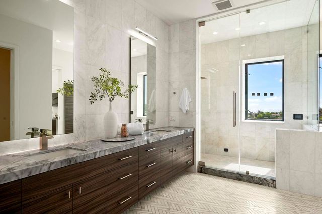 2170 Via Nina, La Jolla, CA 92037