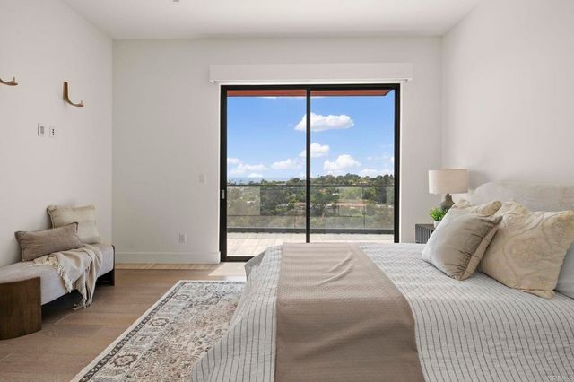 2170 Via Nina, La Jolla, CA 92037