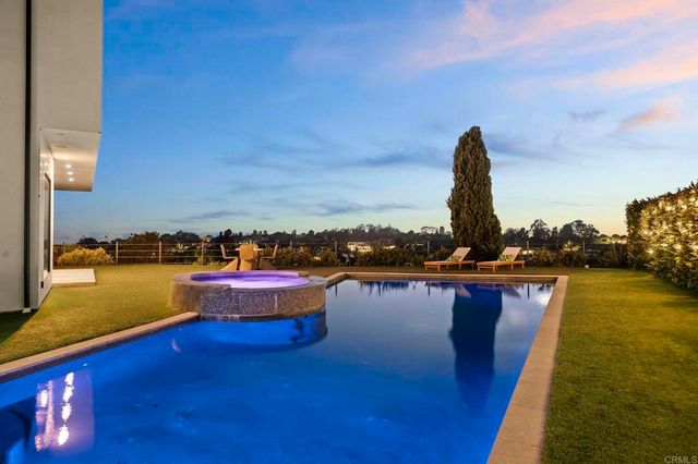 2170 Via Nina, La Jolla, CA 92037