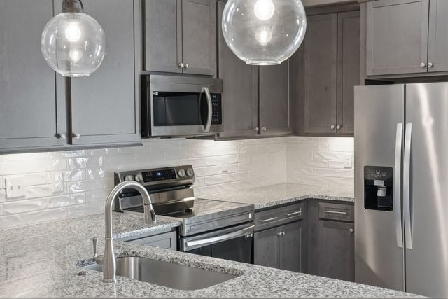 1428 Rebecca Johns Dr, Murfreesboro, TN 37128