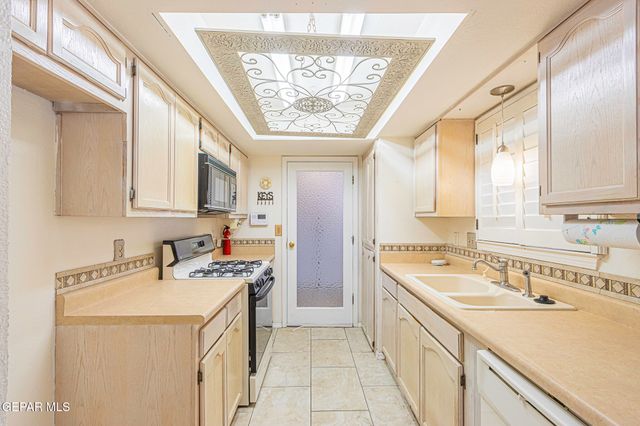 11016 Bob Stone Drive, El Paso, TX 79936