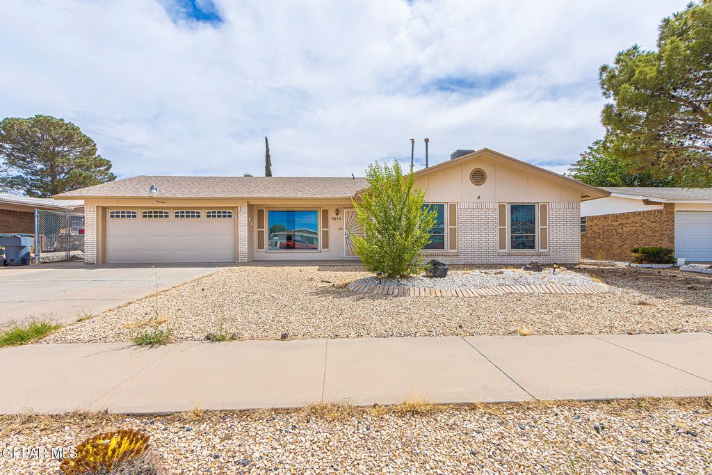 11016 Bob Stone Drive, El Paso, TX 79936