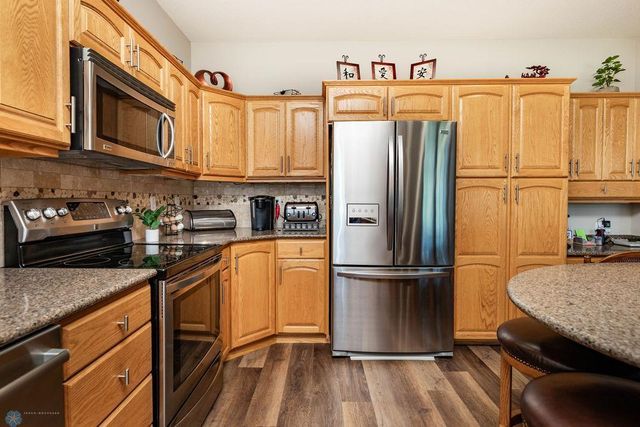 6139 16th Street S, Fargo, ND 58104