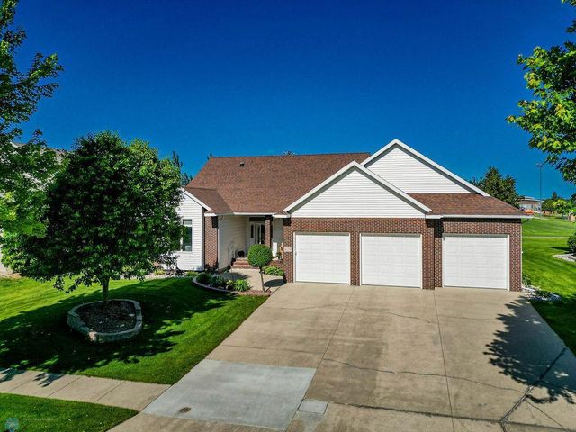 6139 16th Street S, Fargo, ND 58104