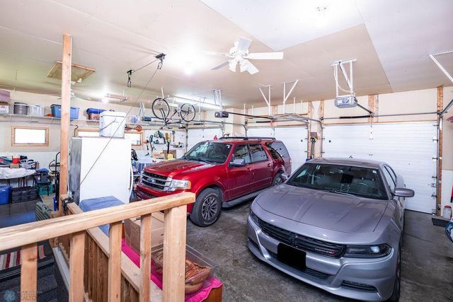 6139 16th Street S, Fargo, ND 58104