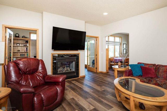 6139 16th Street S, Fargo, ND 58104