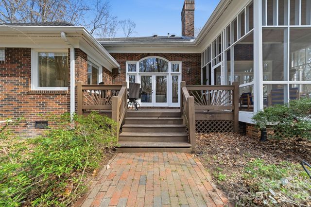 2030 Sandy Pond Lane, Waxhaw, NC 28173