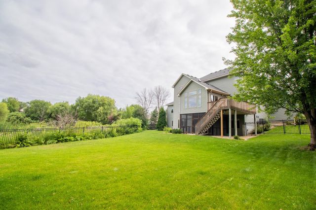 6739 Yellowstone Lane N, Maple Grove, MN 55311