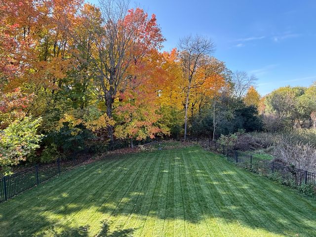 6739 Yellowstone Lane N, Maple Grove, MN 55311