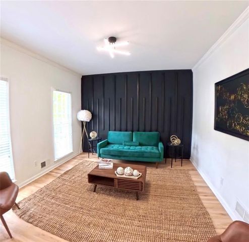 1952 Skidmore Circle, Lawrenceville, GA 30044