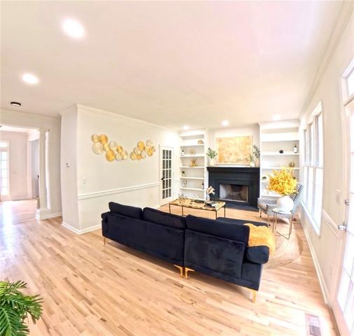 1952 Skidmore Circle, Lawrenceville, GA 30044