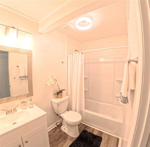 1952 Skidmore Circle, Lawrenceville, GA 30044