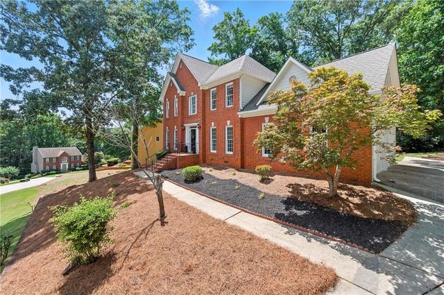 1952 Skidmore Circle, Lawrenceville, GA 30044