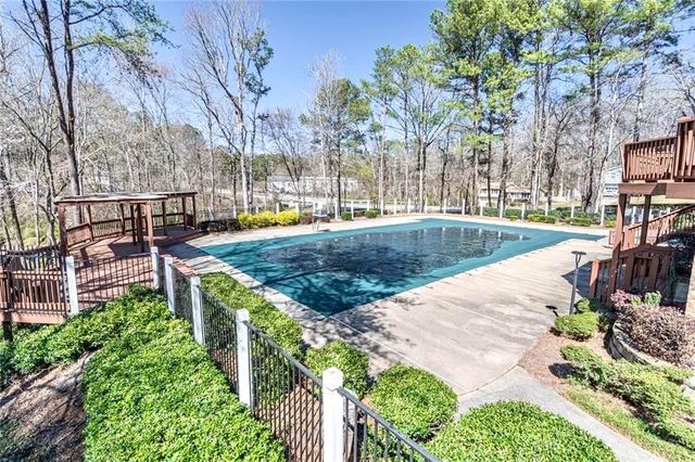 1952 Skidmore Circle, Lawrenceville, GA 30044