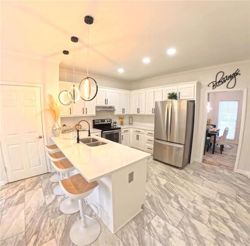 1952 Skidmore Circle, Lawrenceville, GA 30044