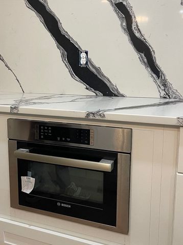 14 Arbor Ln, Dedham, MA 02026