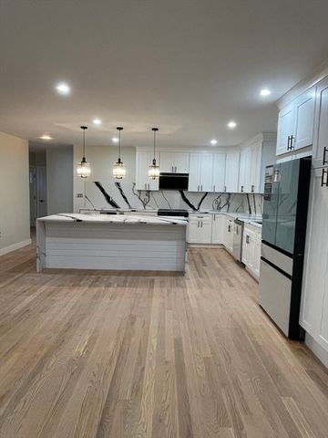 14 Arbor Ln, Dedham, MA 02026