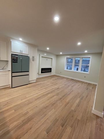 14 Arbor Ln, Dedham, MA 02026