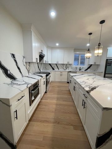 14 Arbor Ln, Dedham, MA 02026