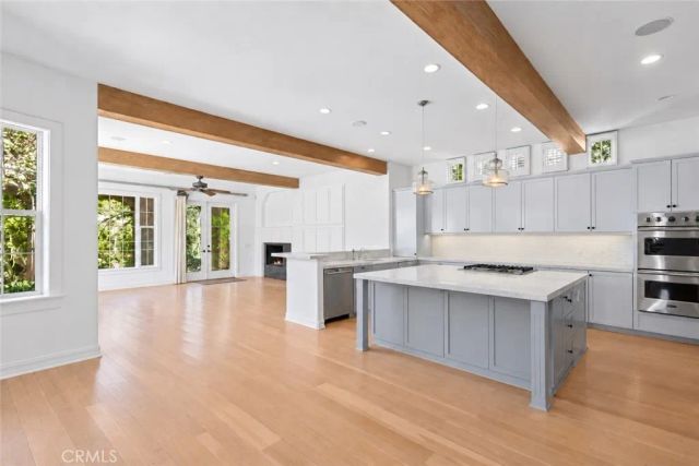 25 Peppertree, Newport Beach, CA 92660