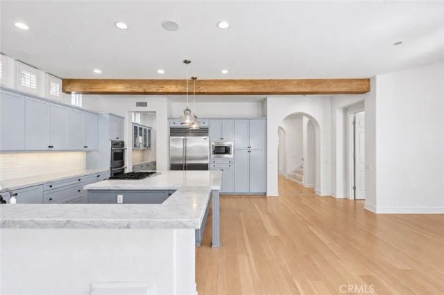 25 Peppertree, Newport Beach, CA 92660