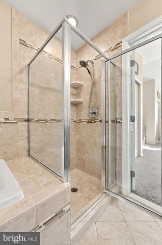 49 SMOKEY RUN DR, Berlin, NJ 08009